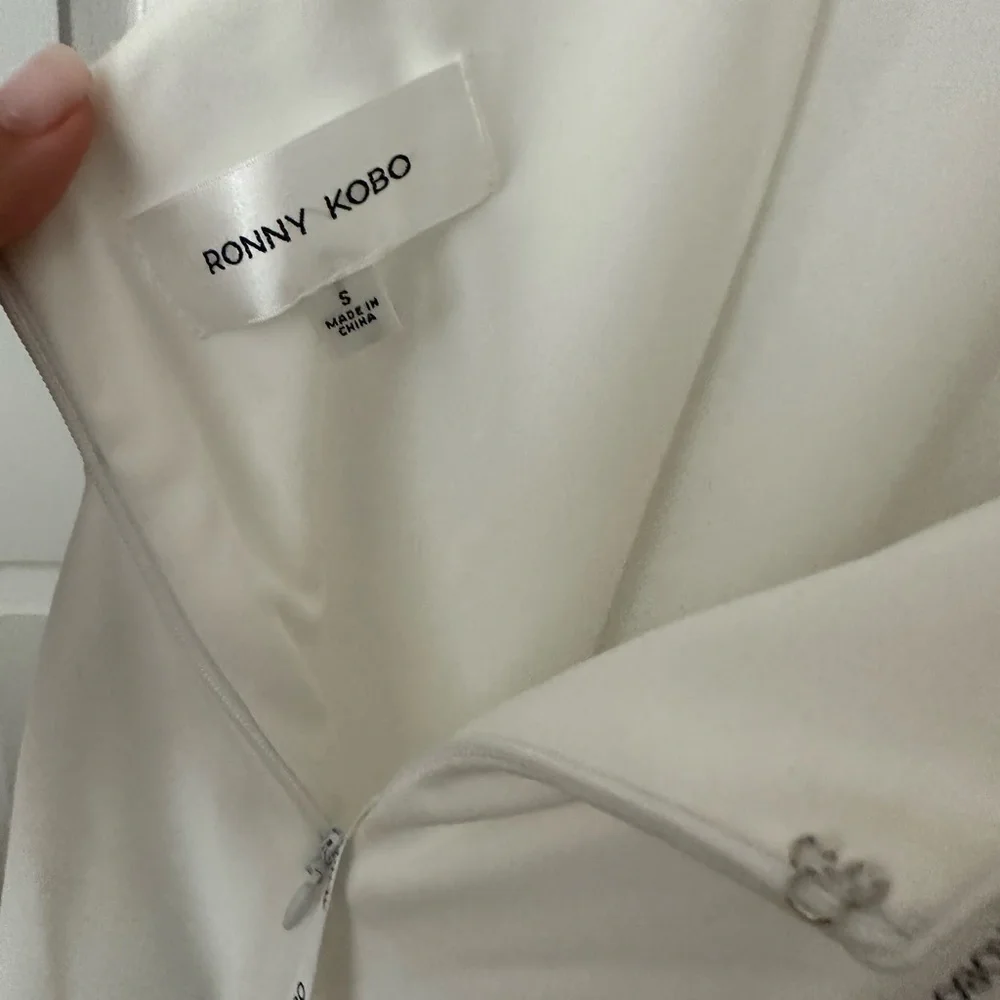 NWT RONNY KOBO RAVENNA DRESS IN WHITE SIZE S NEVER WORN - Picture 5 of 10